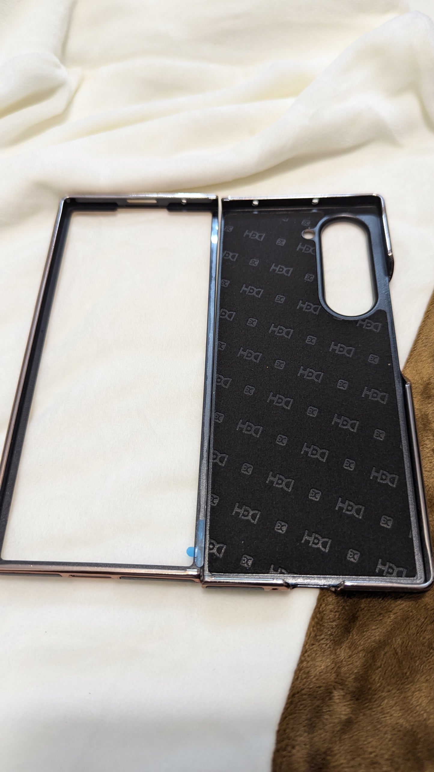 Samsung Nano Coating Phone Case, Foldable Phone Case, Precise Cut, Scratch Resistant for Traveling