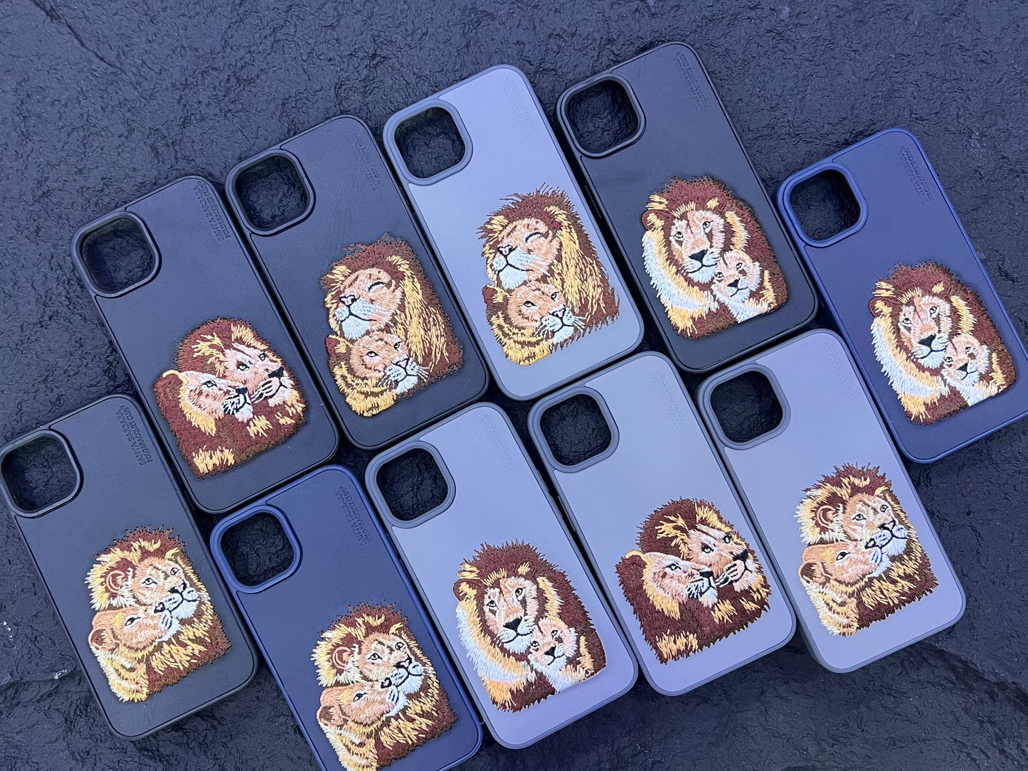 Apple iPhone Embroidery Lion Case